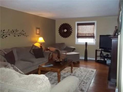 130 Alexander Dr, Irwin, PA 15642 photo 2