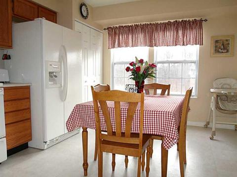 6436 Lindsey Ln, Export, PA 15632 photo 5