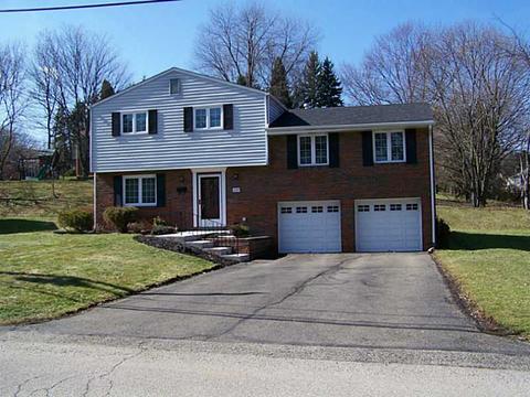1237 Regency Dr, Mccandless, PA 15237 photo 1