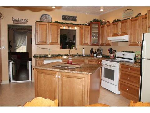 178 Arner Rd, Freeport, PA 16229 photo 5