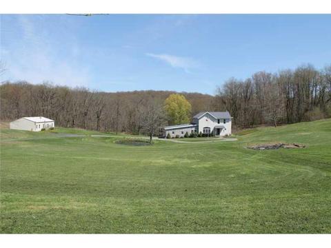 178 Arner Rd, Freeport, PA 16229 photo 2