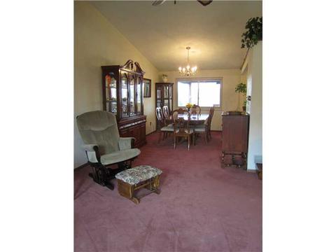 22 Rizzi, Irwin, PA 15642 photo 4