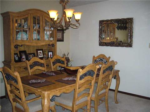 112 Oakcrest Dr, Monaca, PA 15061 photo 5