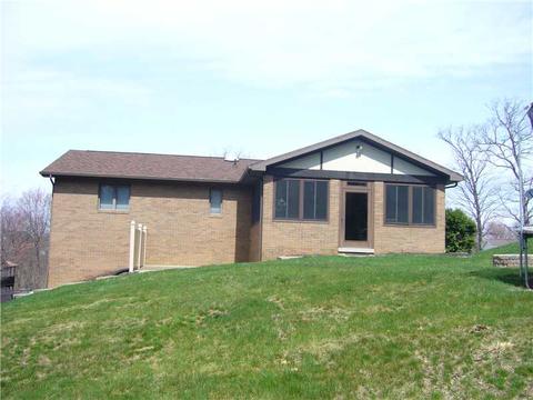 112 Oakcrest Dr, Monaca, PA 15061 photo 19
