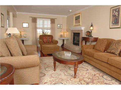 313 Warrick Dr, Seven Fields, PA 16046 photo 5