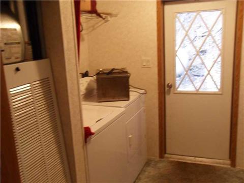 1114 Dime Rd, Vandergrift, PA 15690 photo 10
