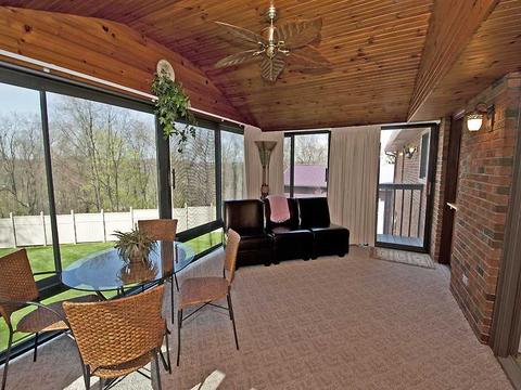 1 Starcrest Dr, Cecil, PA 15321 photo 3