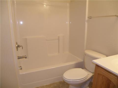 1810 Michael Dr, Pittsburgh, PA 15227 photo 11