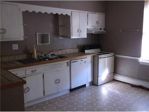 162 Main St, New Eagle, PA 15067 photo 10