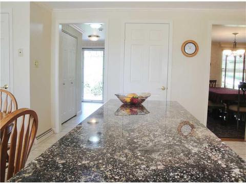 1530 Sequoia Dr, Pittsburgh, PA 15241 photo 9