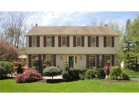 1530 Sequoia Dr, Pittsburgh, PA 15241 photo 1