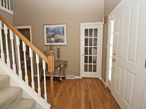 506 Dorchester, Seven Fields, PA 16046 photo 3