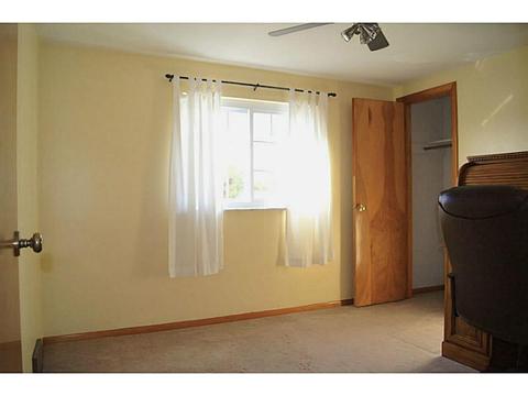 110 Elm Dr, Monaca, PA 15061 photo 11