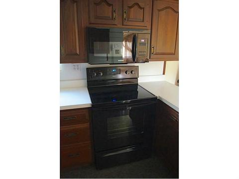 110 Elm Dr, Monaca, PA 15061 photo 5