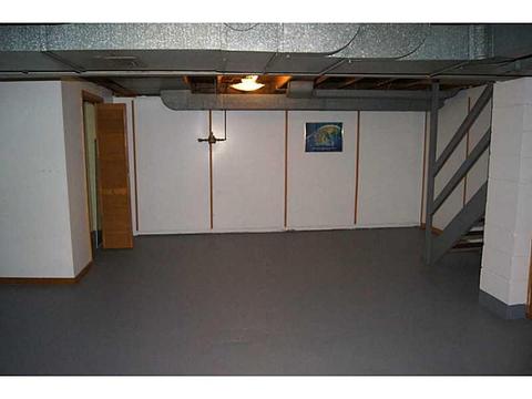 110 Elm Dr, Monaca, PA 15061 photo 15