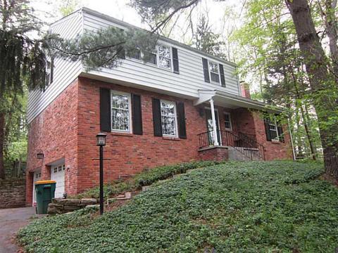 3031 Sturbridge Ct, Hampton, PA 15101 photo 1