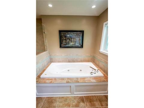 2377 Saddle Dr, Hampton, PA 15101 photo 17