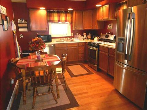 309 First St, Lawrence, PA 15055 photo 2