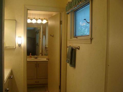 628 Aljo Dr, Pittsburgh, PA 15241 photo 10
