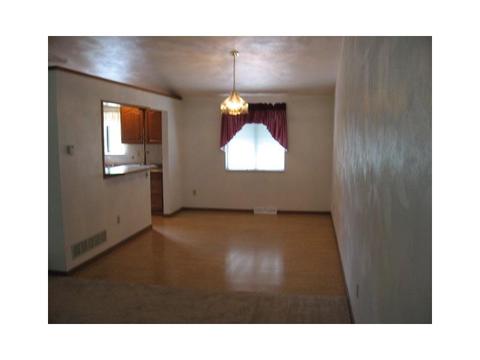 111 Rizzi Dr, Irwin, PA 15642 photo 8