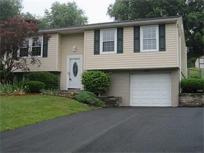 1868 Ivanhoe Dr, Irwin, PA 15642 photo 19