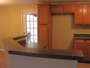 1868 Ivanhoe Dr, Irwin, PA 15642 photo 17