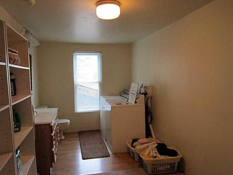 126 E Adams Ave, Vandergrift, PA 15690 photo 16