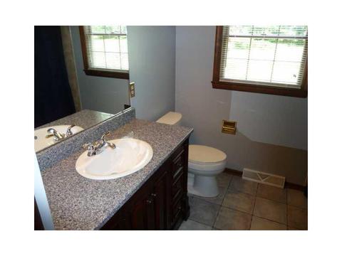 5918 Graybrooke Dr, Export, PA 15632 photo 17