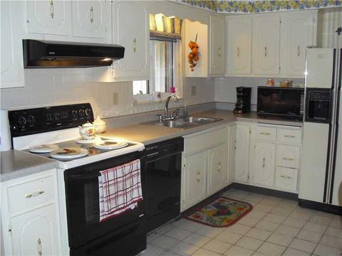 5495 Wolfe Dr, Pittsburgh, PA 15236 photo 6