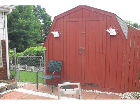 5495 Wolfe Dr, Pittsburgh, PA 15236 photo 20
