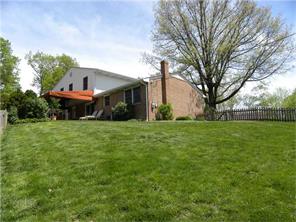 2124 Clairmont Dr, Pittsburgh, PA 15241 photo 25