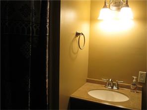 2 Bittner St, Pittsburgh, PA 15223 photo 12