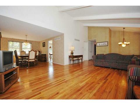 1645 Red Mill Dr, Pittsburgh, PA 15241 photo 4