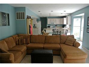 950 Castleview, Irwin, PA 15642 photo 6