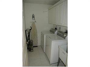 950 Castleview, Irwin, PA 15642 photo 22