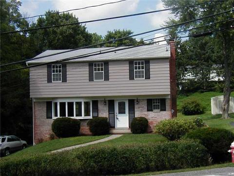 696 Sloop Rd, Mccandless, PA 15237 photo 2