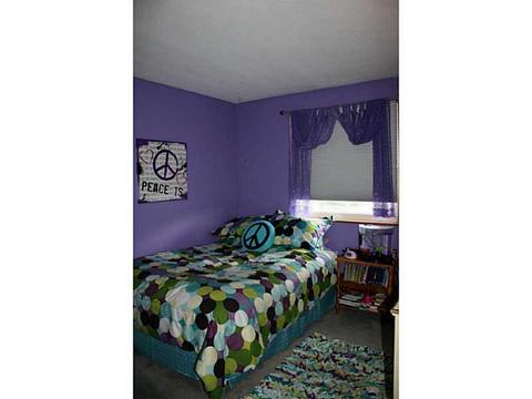 112 Bashford Dr, Coraopolis, PA 15108 photo 17