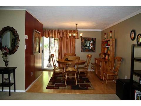 112 Bashford Dr, Coraopolis, PA 15108 photo 3