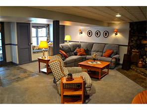 2283 Walter St, Irwin, PA 15642 photo 16