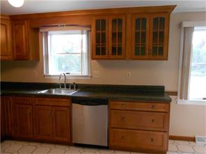 12316 Longview Dr, Irwin, PA 15642 photo 8