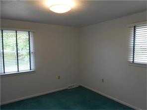 12316 Longview Dr, Irwin, PA 15642 photo 18