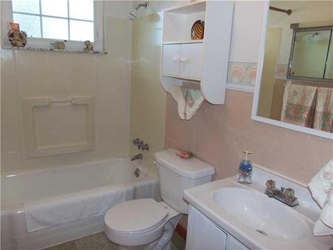 232 Wayne St, Lower Burrell, PA 15068 photo 14