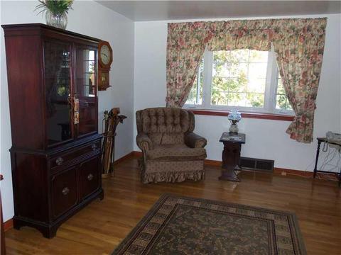 232 Wayne St, Lower Burrell, PA 15068 photo 4
