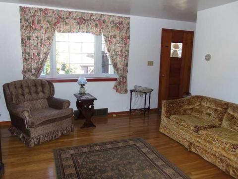232 Wayne St, Lower Burrell, PA 15068 photo 3