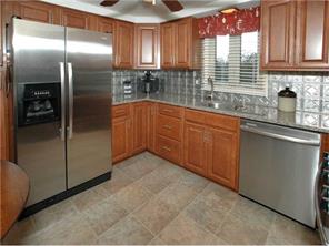 13810 Timber Dr, Irwin, PA 15642 photo 2