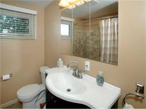 13810 Timber Dr, Irwin, PA 15642 photo 12