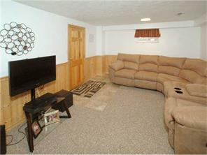 12479 Larimer Ave, Irwin, PA 15642 photo 11