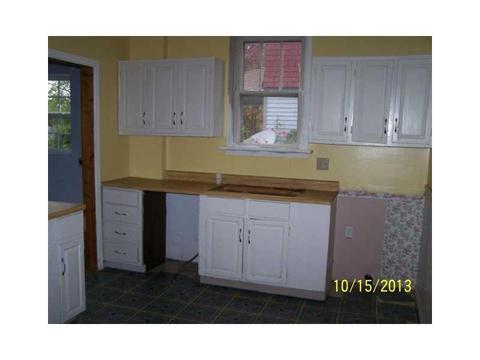 285 Ormond Ave, Sharon, PA 16146 photo 3