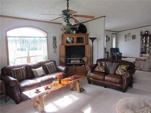 1684 N Point Rd, Hamilton, PA 15744 photo 5