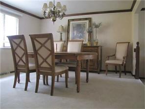 640 Adele Dr, Irwin, PA 15642 photo 7